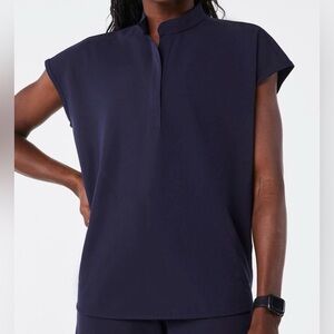 Women’s FIGS Rafaela Oversized Scrub Top